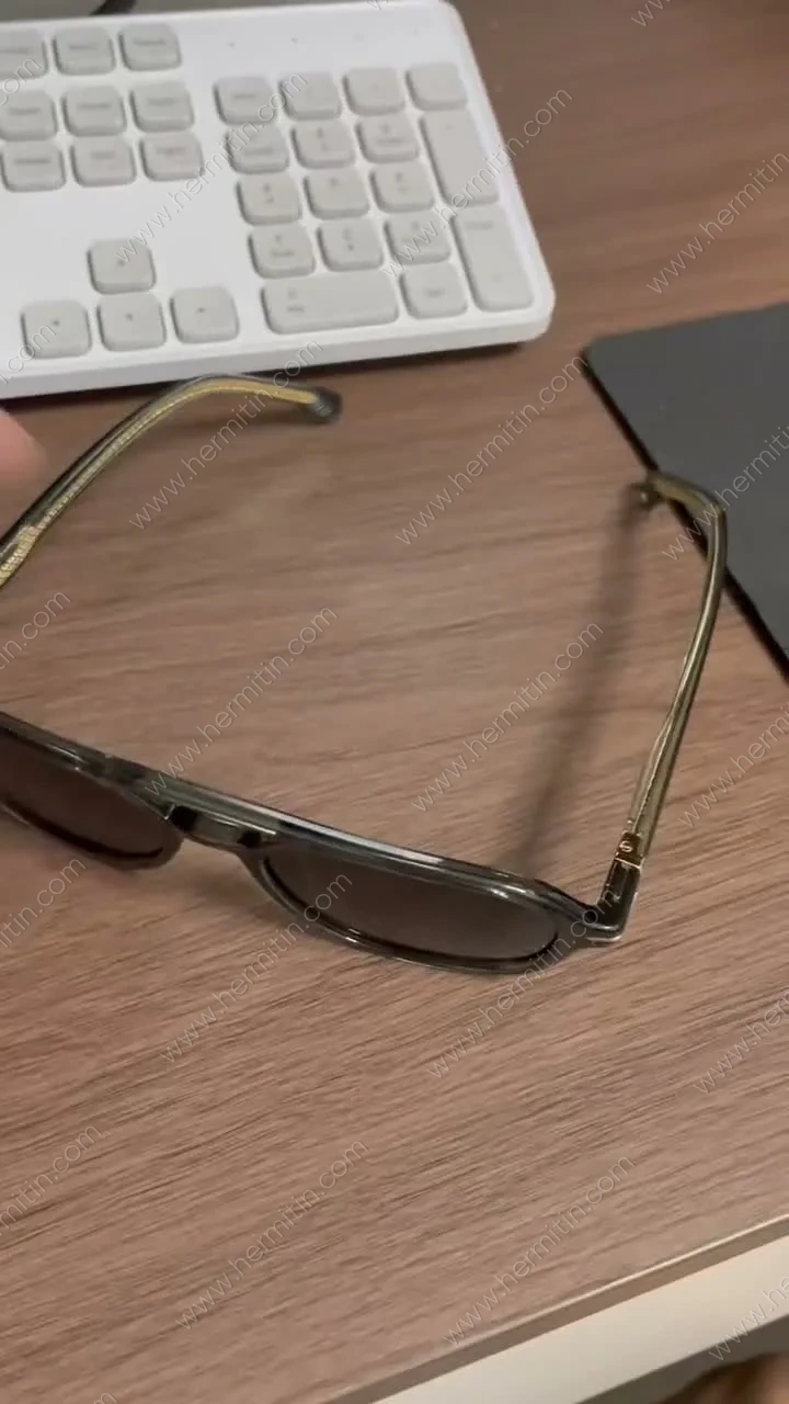 Sunglasses Bulk Production Sample — Custom Eyewear Branding Prototype (LOG #3881)