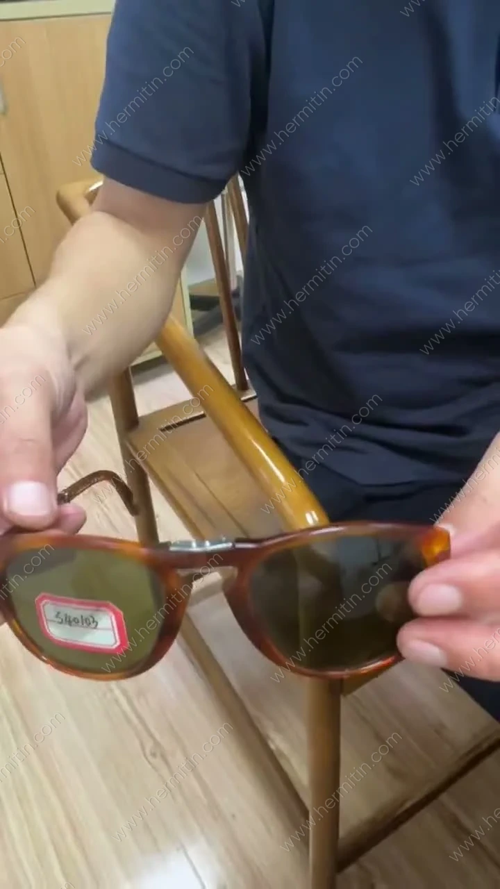 Folding Eyewear Mechanism Sample — Custom Eyewear Branding Prototype (LOG #3891)