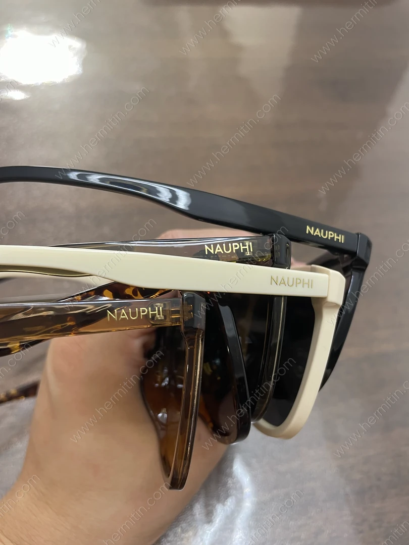 Private Label Sunglasses Collection with Foil-Stamped Temple Logo — Custom Eyewear Branding Prototype (LOG #3900)
