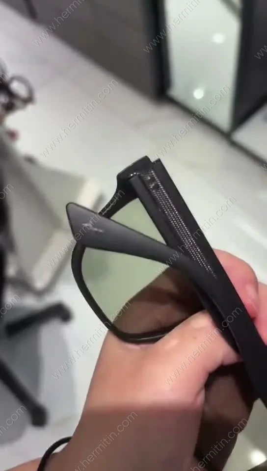 Temple Metal UP Sticker Logo Branding — Custom Eyewear Branding Prototype (LOG #3886)