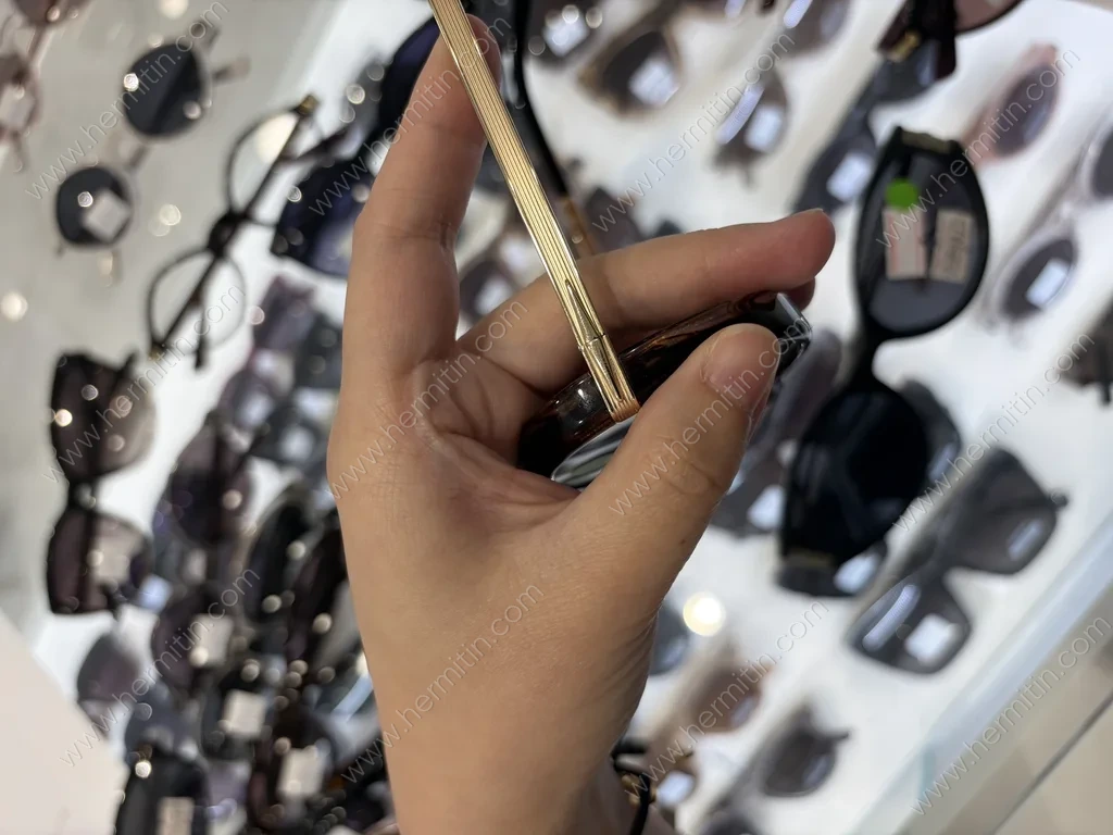 Textured Temple Surface Finish — Custom Eyewear Branding Prototype (LOG #3887)