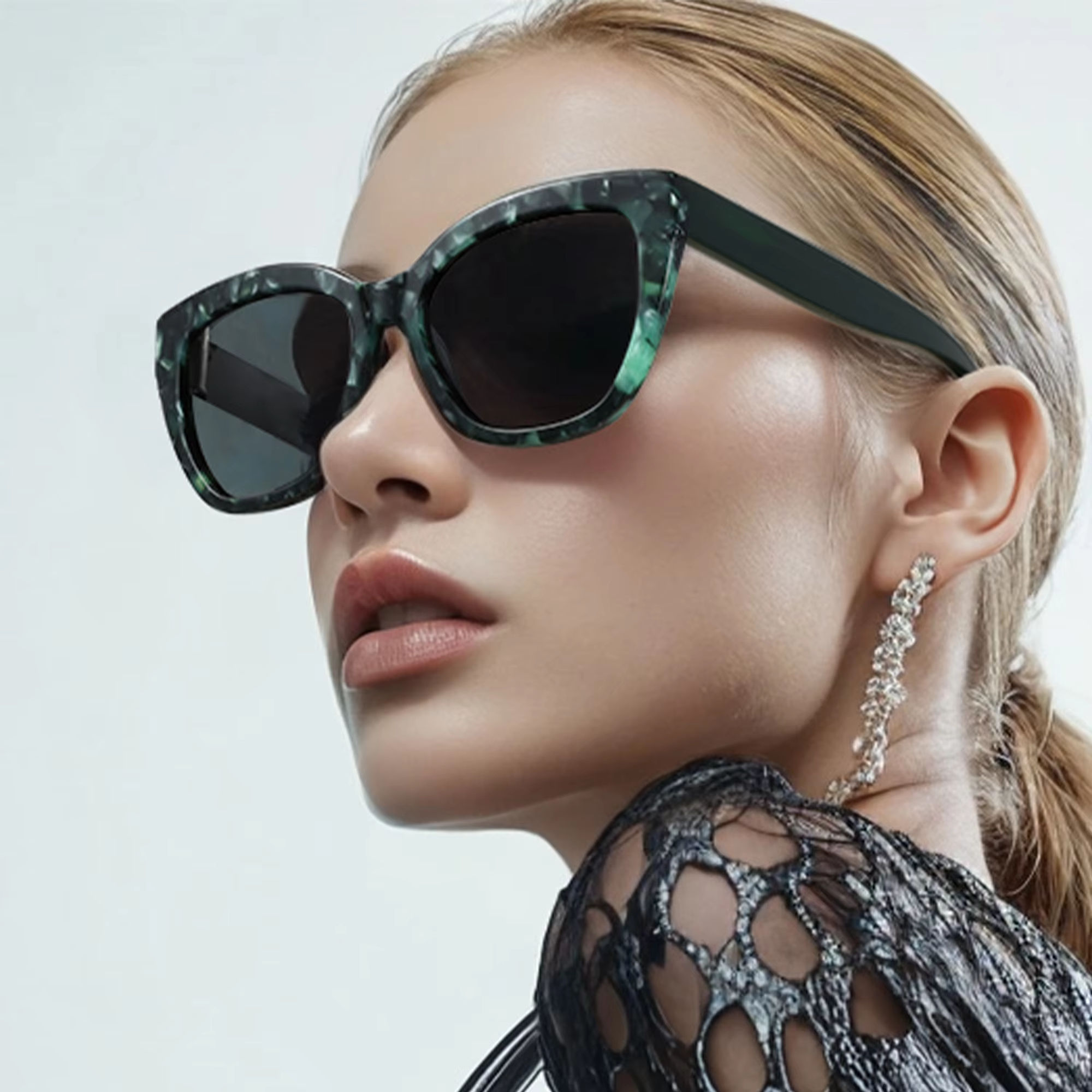 2025 new Trendy luxury Butterfly Polarized Sunglasses Fashion Thick Frame Acetate Sun Glasses Driving UV400 Protection for lady