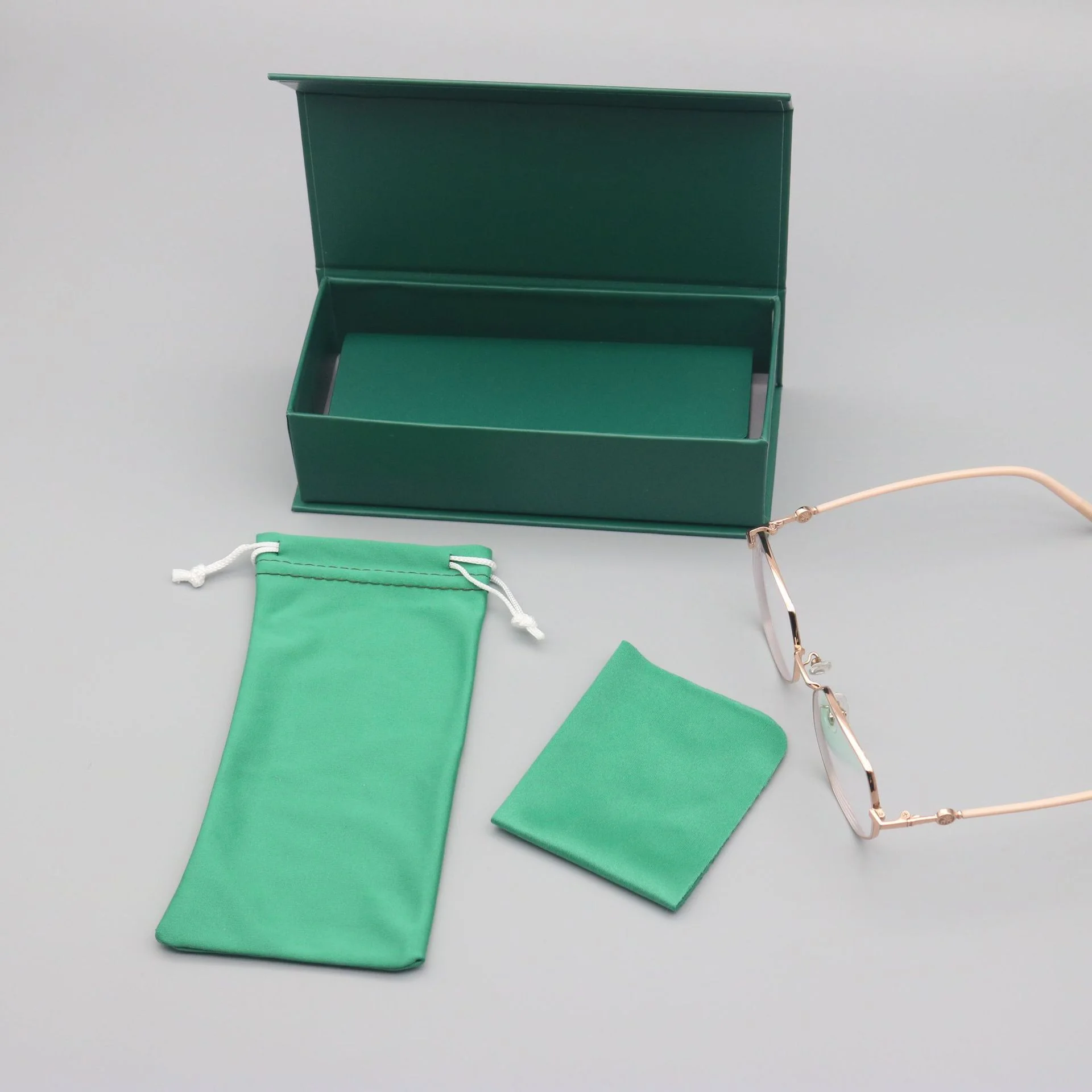  Vintage Leather Premium Magnetic Glasses Case Set — Vintage Handcrafted Leather Storage Box for Prescription Glasses & Sunglasses - Details 9