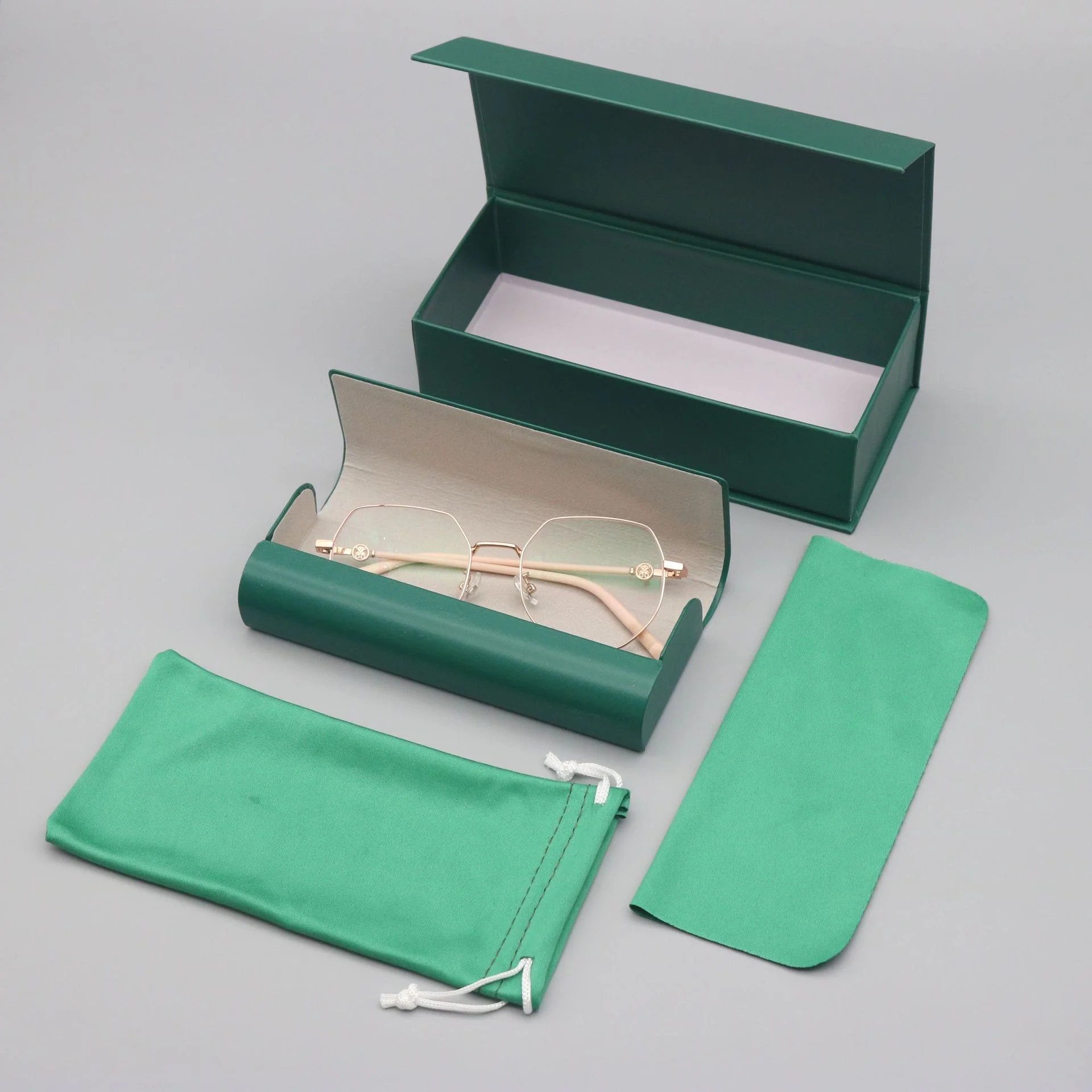 Vintage Leather Premium Magnetic Glasses Case Set — Vintage Handcrafted Leather Storage Box for Prescription Glasses & Sunglasses - Details 14