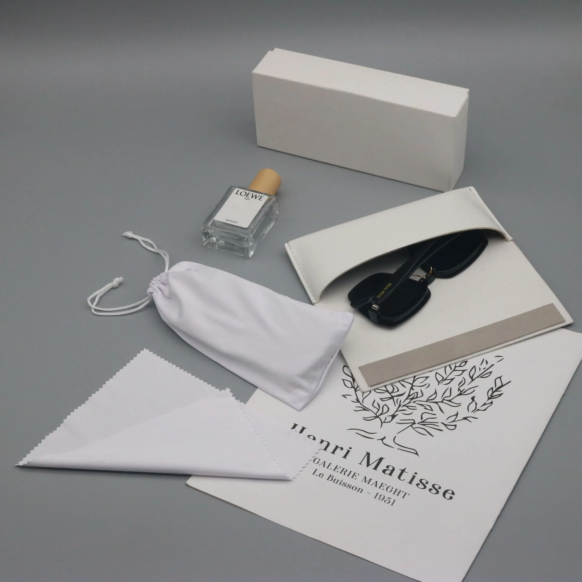  Leather Premium Leather Soft Glasses Case Set — Portable Eyewear Pouch for Sunglasses & Prescription Glasses, Custom Logo Available - Details 8