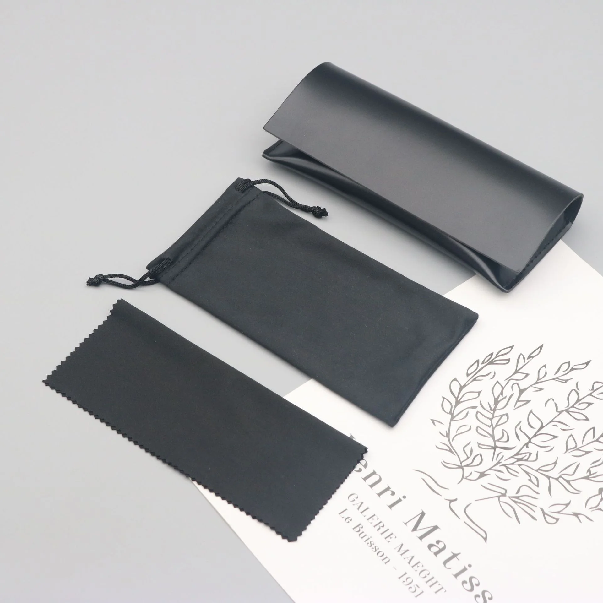  Leather Premium Leather Soft Glasses Case Set — Portable Eyewear Pouch for Sunglasses & Prescription Glasses, Custom Logo Available - Details 14