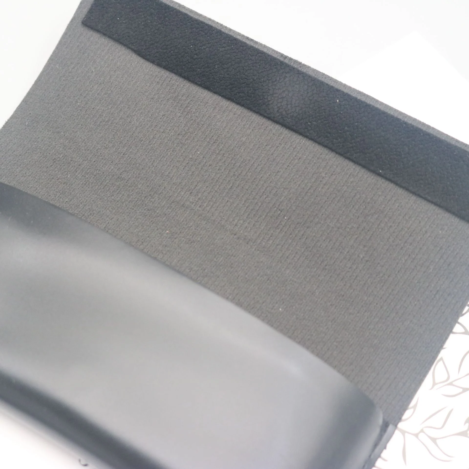  Leather Premium Leather Soft Glasses Case Set — Portable Eyewear Pouch for Sunglasses & Prescription Glasses, Custom Logo Available - Details 15