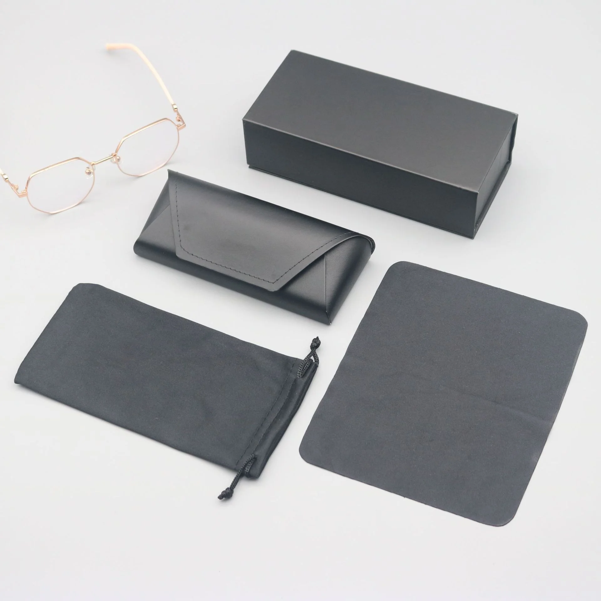 Leather Premium Leather Sunglasses Case Set — Large Capacity Zippered Pouch for Sports & Travel, Custom Logo Available - Details 1