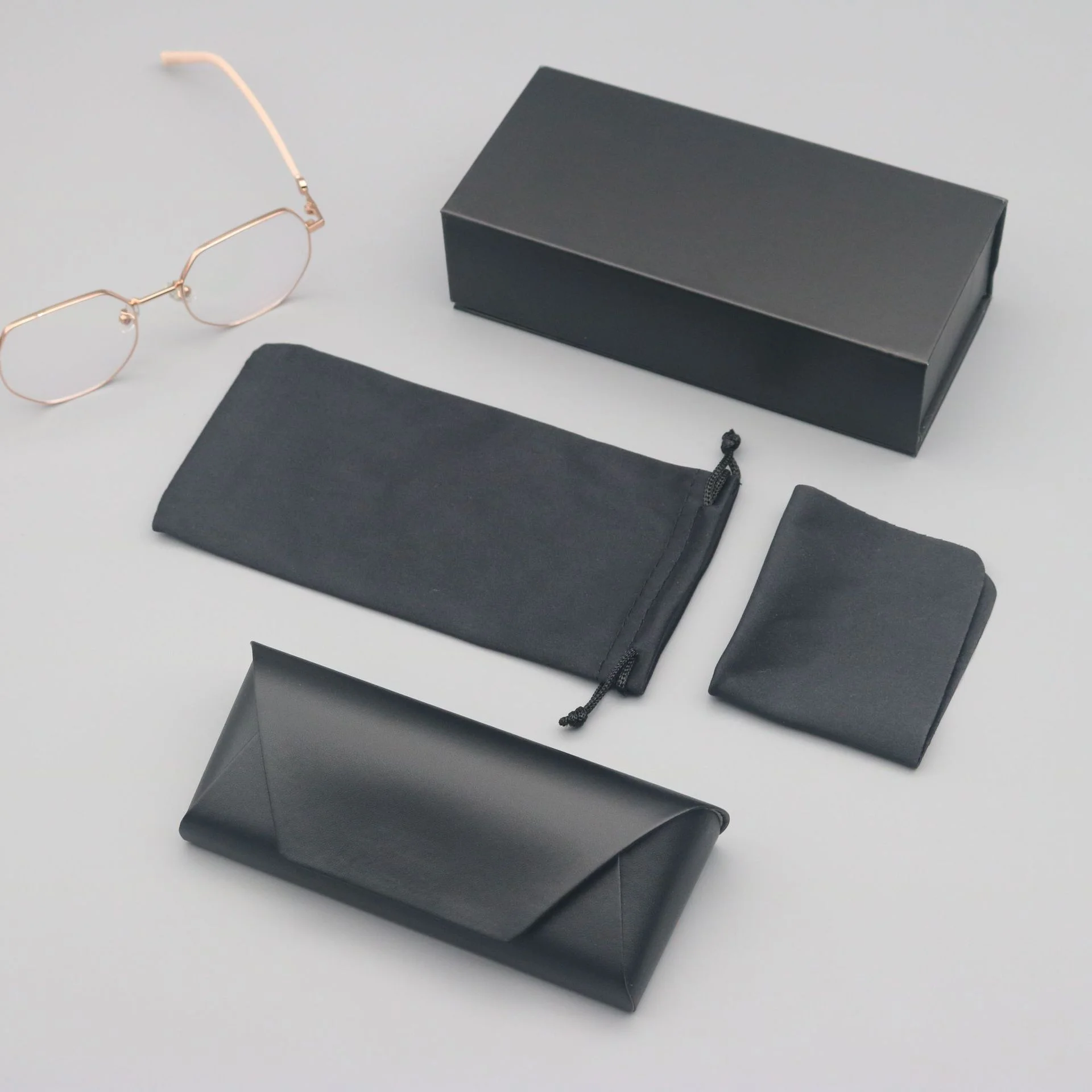  Leather Premium Leather Sunglasses Case Set — Large Capacity Zippered Pouch for Sports & Travel, Custom Logo Available - Details 2