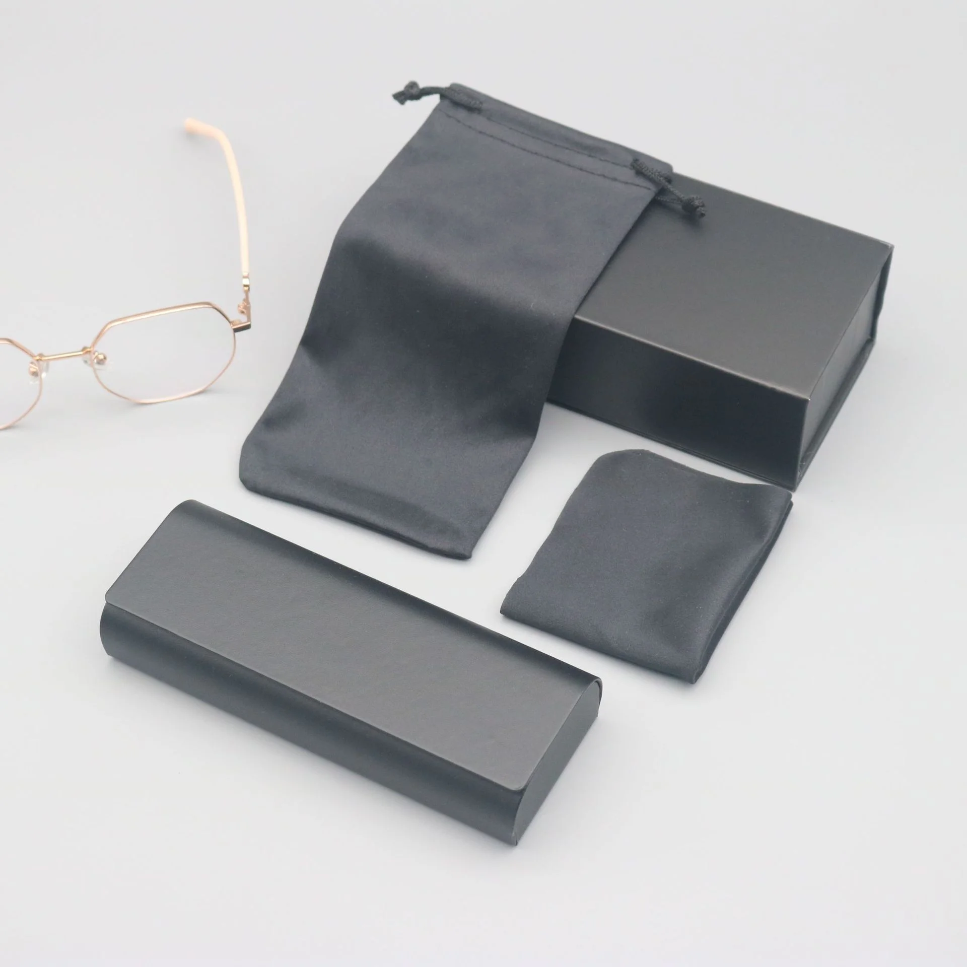  Leather Premium Leather Sunglasses Case Set — Large Capacity Zippered Pouch for Sports & Travel, Custom Logo Available - View 5