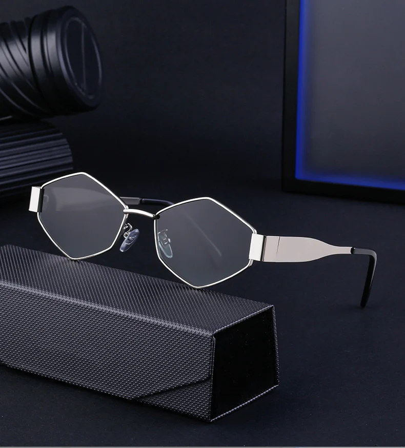 Black Metal Women's Fashion Irregular Metal Sunglasses - Trendy Wide Temple Personalized Shades Wholesale - Details 2