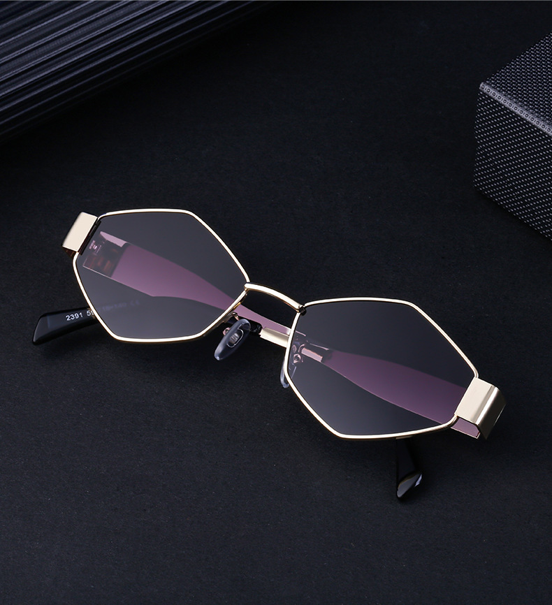 Black Metal Women's Fashion Irregular Metal Sunglasses - Trendy Wide Temple Personalized Shades Wholesale - Details 5