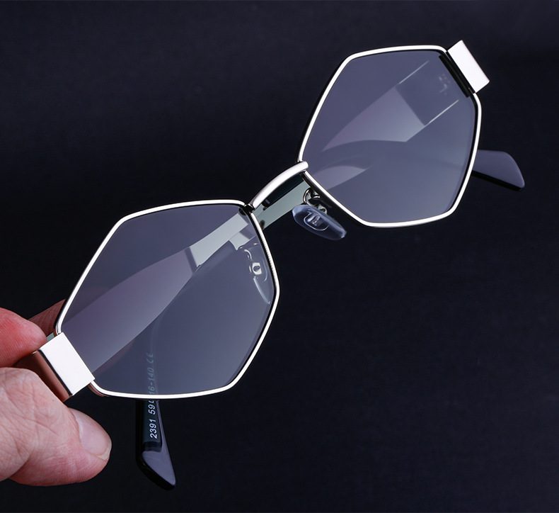 Black Metal Women's Fashion Irregular Metal Sunglasses - Trendy Wide Temple Personalized Shades Wholesale - Details 7