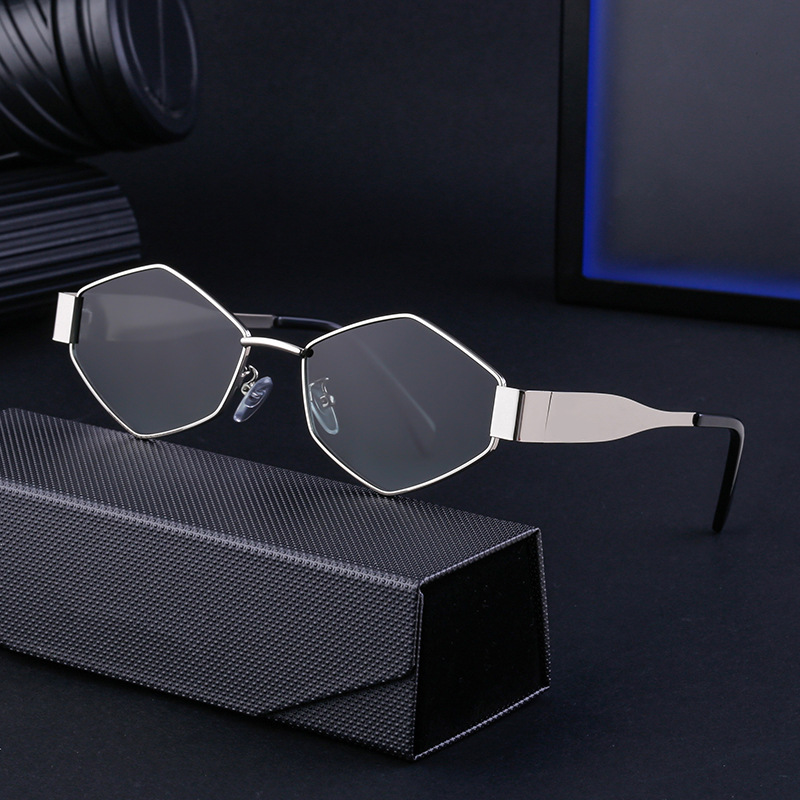 Black Metal Women's Fashion Irregular Metal Sunglasses - Trendy Wide Temple Personalized Shades Wholesale - View 3