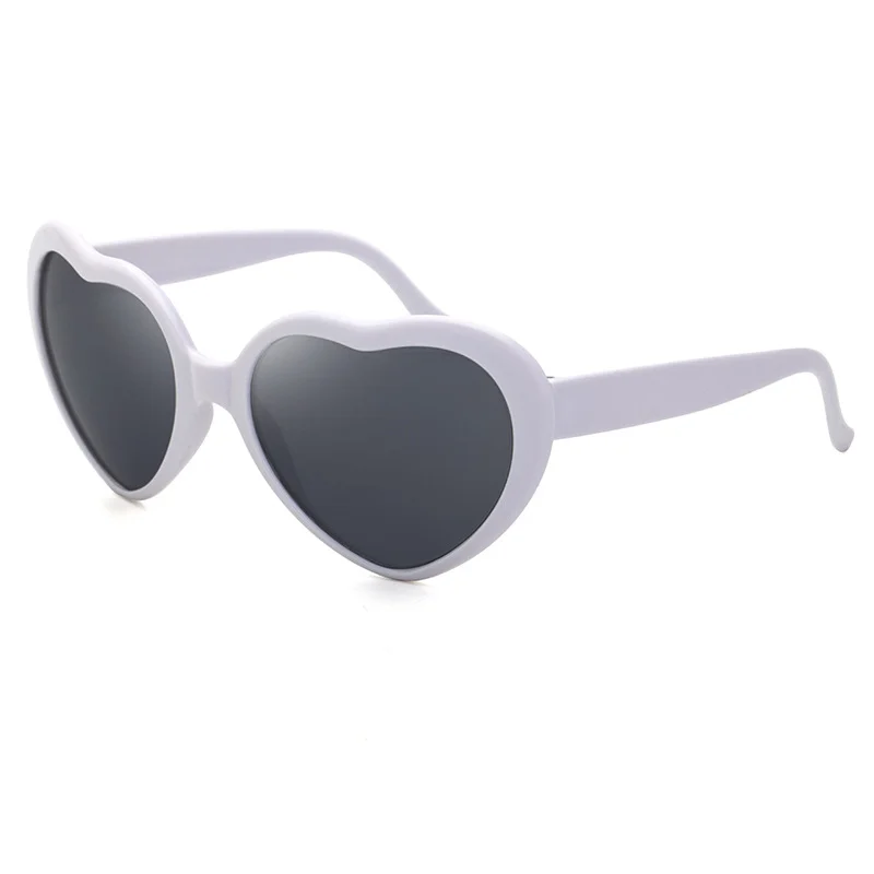 Black PC Heart Light Effect Sunglasses - Romantic Diffraction Glasses for Night Party Stage - View 5