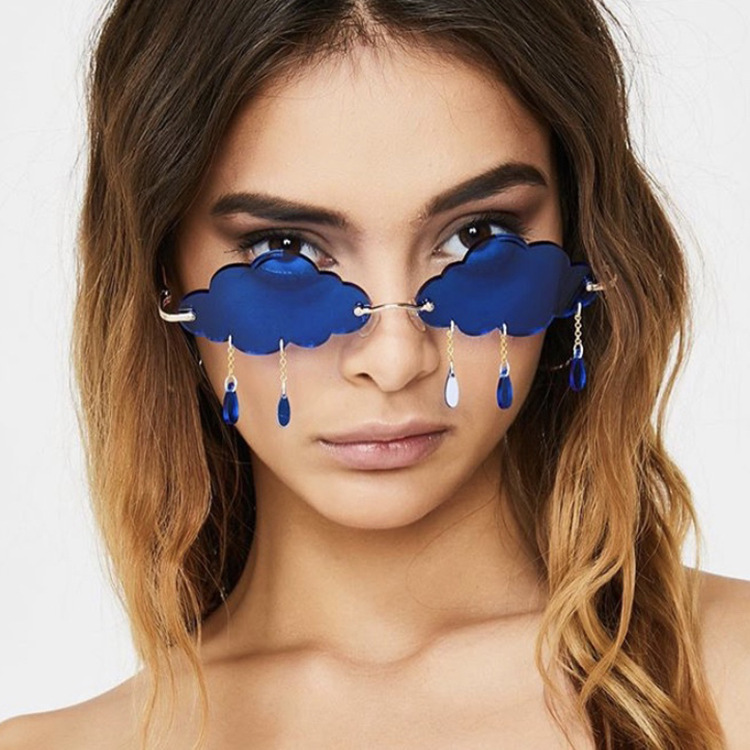 Novelty Cloud Sunglasses with Liquid Pendant - Funny Ocean片 Party Sun Glasses