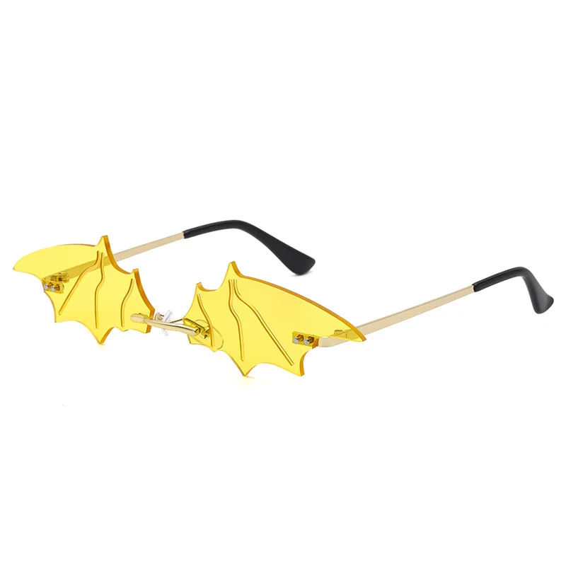 Black PC Novelty Bat Shaped Sunglasses Women - Funny Small Frame Party Streetwear Shades - View 5