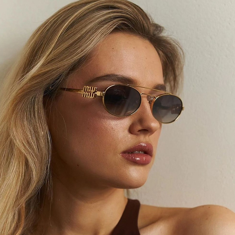 Double-Bridge Sunglasses - Retro Mocha Brown UV Protection / $1.76 per pair (Wholesale Price)