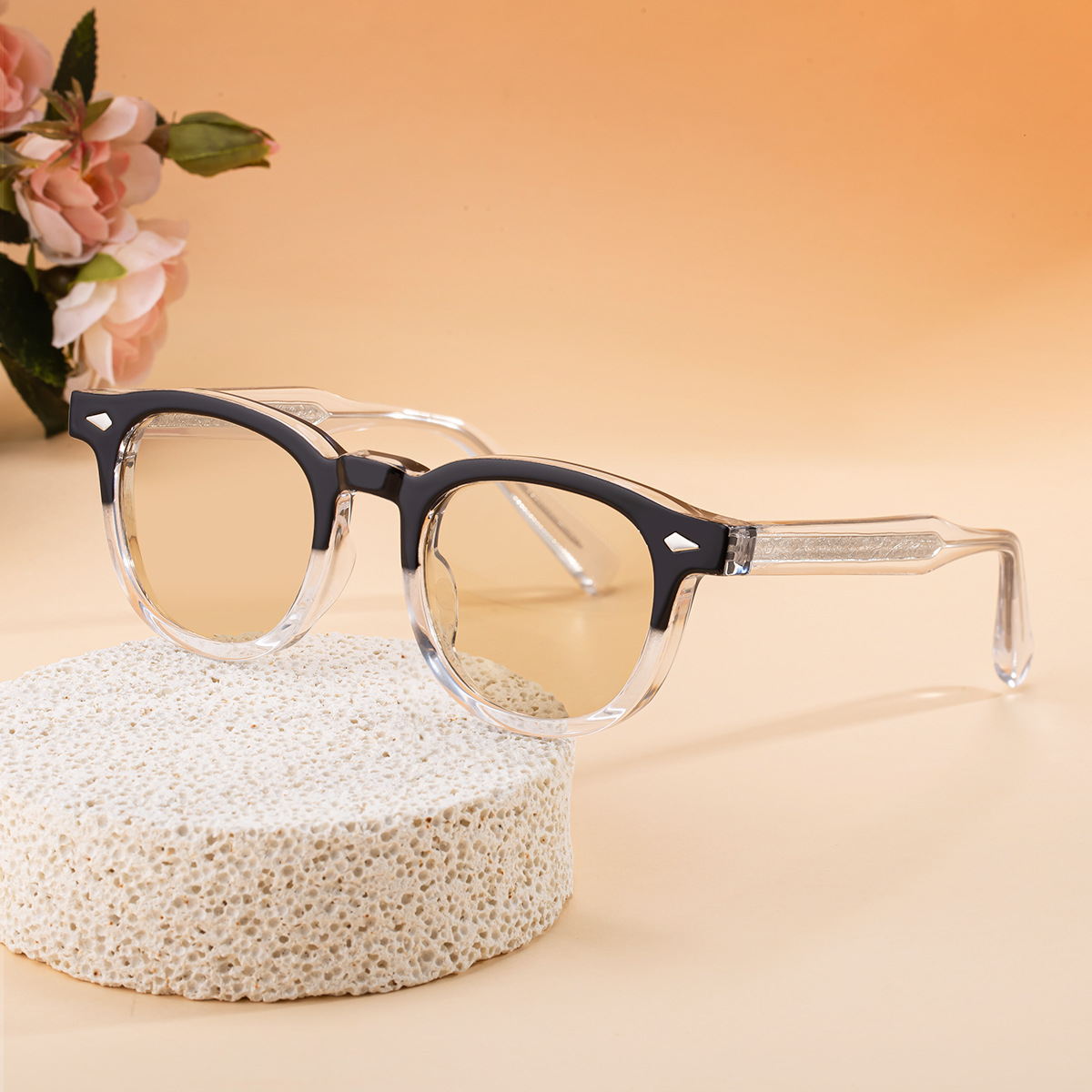 Black Acetate Chic Women's Square Photochromic Sunglasses - Euro-American Fashion, Acetate Frames with Pin Hinges, and UV Protection for Outdoor Use. - View 3