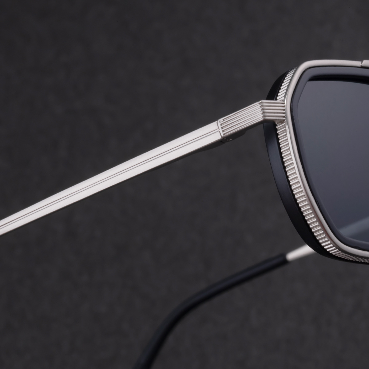 Black Zinc Alloy Men's Retro Square Sunglasses - Trendy Punk Style, Double Bridge Design & Flexible Spring Temples – Vintage Cool Eyewear - Details 6