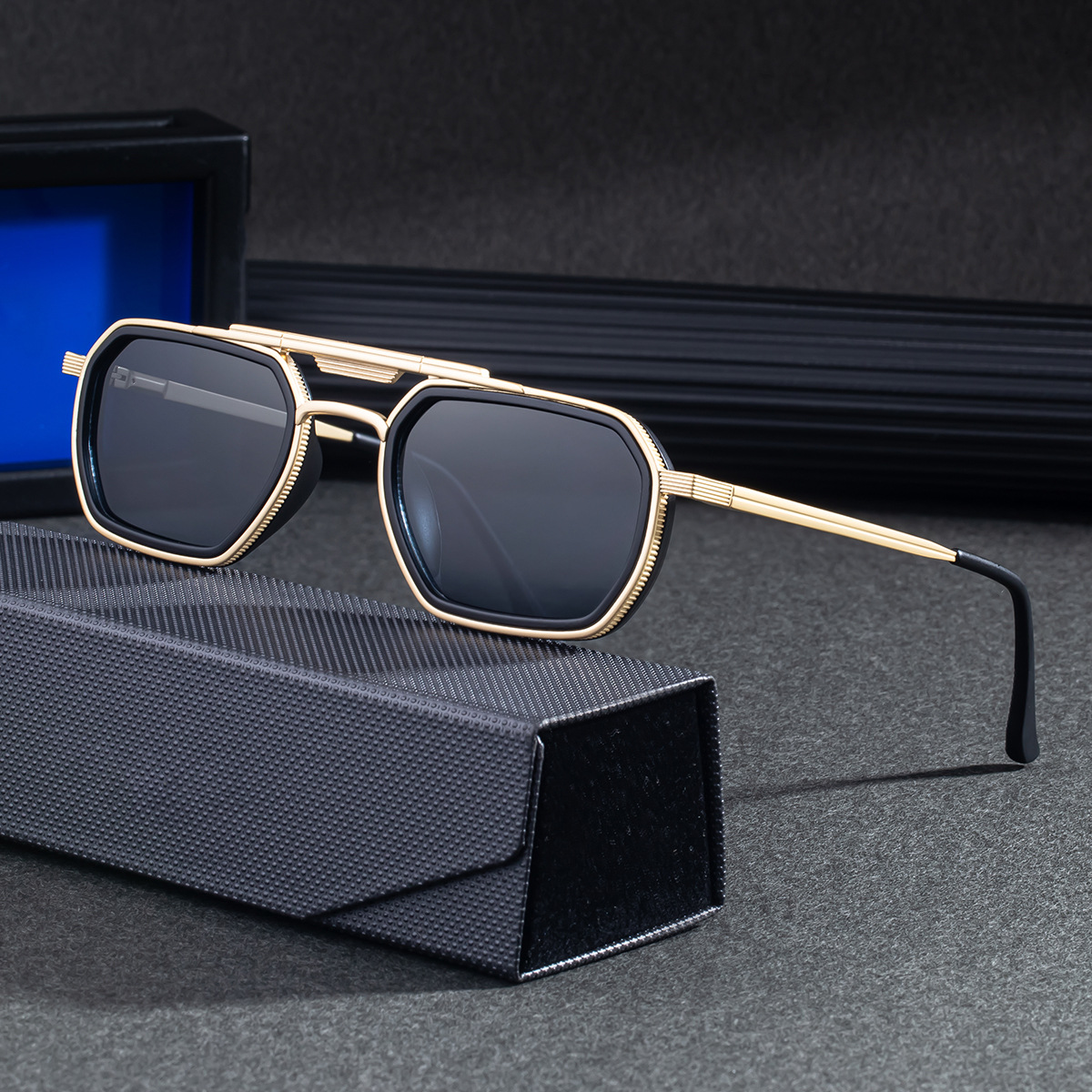 Black Zinc Alloy Men's Retro Square Sunglasses - Trendy Punk Style, Double Bridge Design & Flexible Spring Temples – Vintage Cool Eyewear - View 3