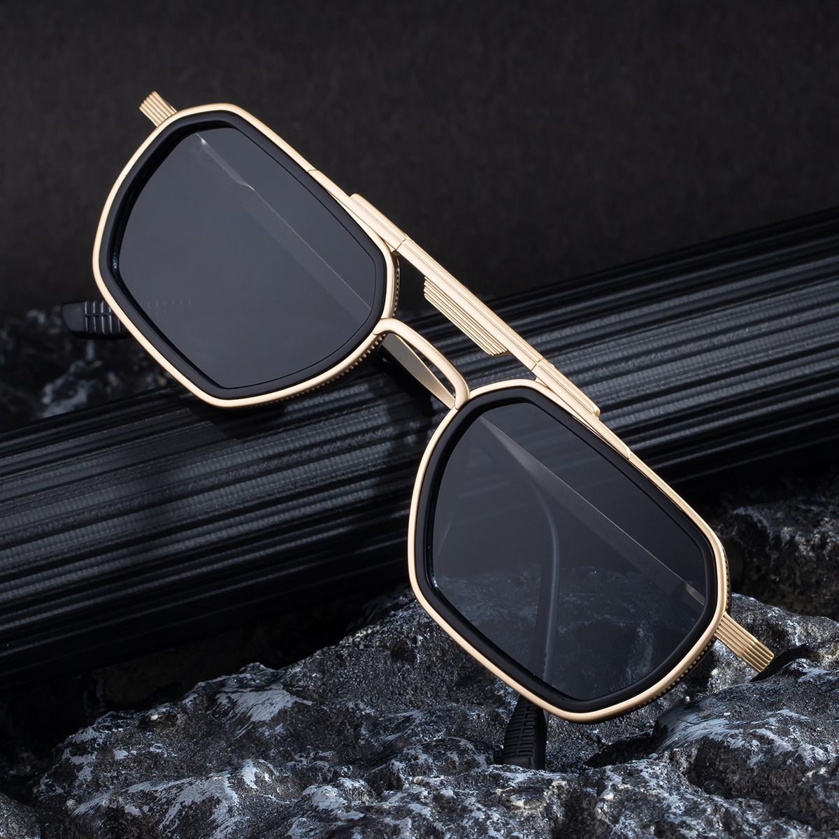 Black Zinc Alloy Men's Retro Square Sunglasses - Trendy Punk Style, Double Bridge Design & Flexible Spring Temples – Vintage Cool Eyewear - View 4