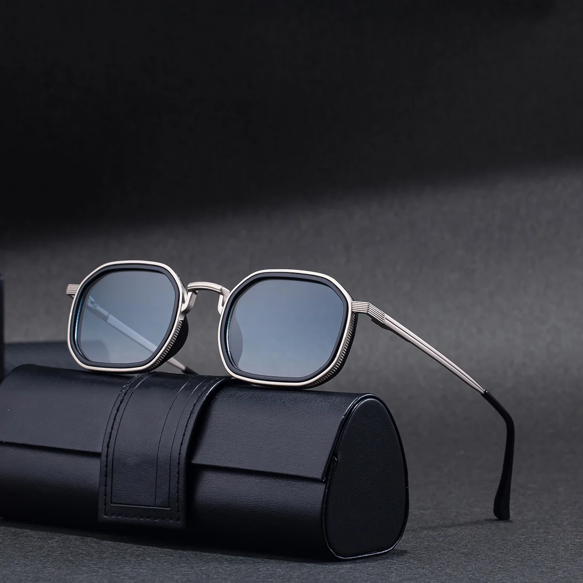 Black Zinc Alloy Men's Retro Square Sunglasses - Trendy Unique Style, Flexible Spring Hinge Temples & UV400 Sun Protection for Outdoor Wear - View 3