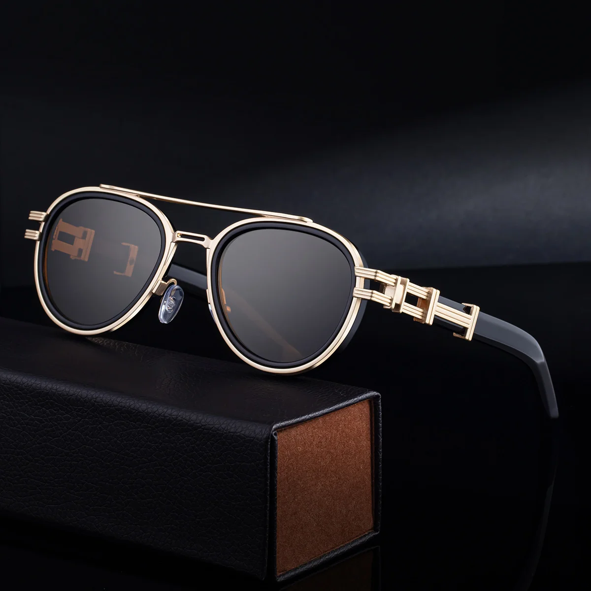 Black Zinc Alloy Men's Retro Metal Oval Sunglasses - Stylish Double Bridge Frame – Vintage Sun Protection Eyewear with UV400 - View 2