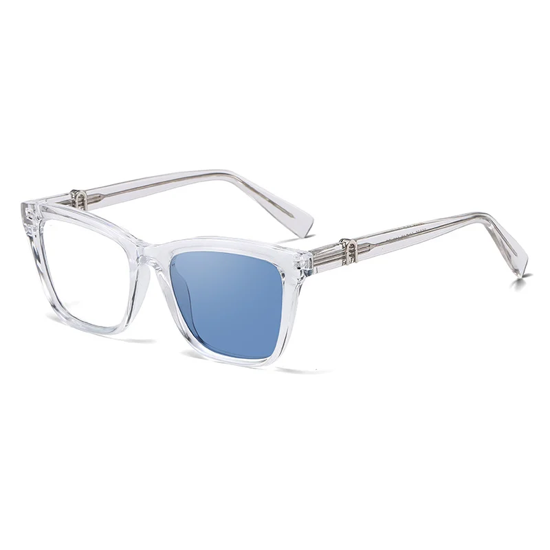 Black PC New Women's Cat-Eye Photochromic Sunglasses – Unique Trendy Premium Style for Outdoor UV Protection - View 4