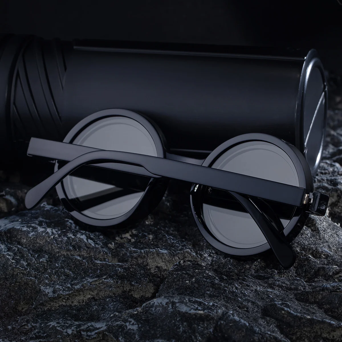 Black PC New Men's Round Frame Night Driving Glasses – Adjustable ND Variable Focus Polarized Sunglasses - Details 3