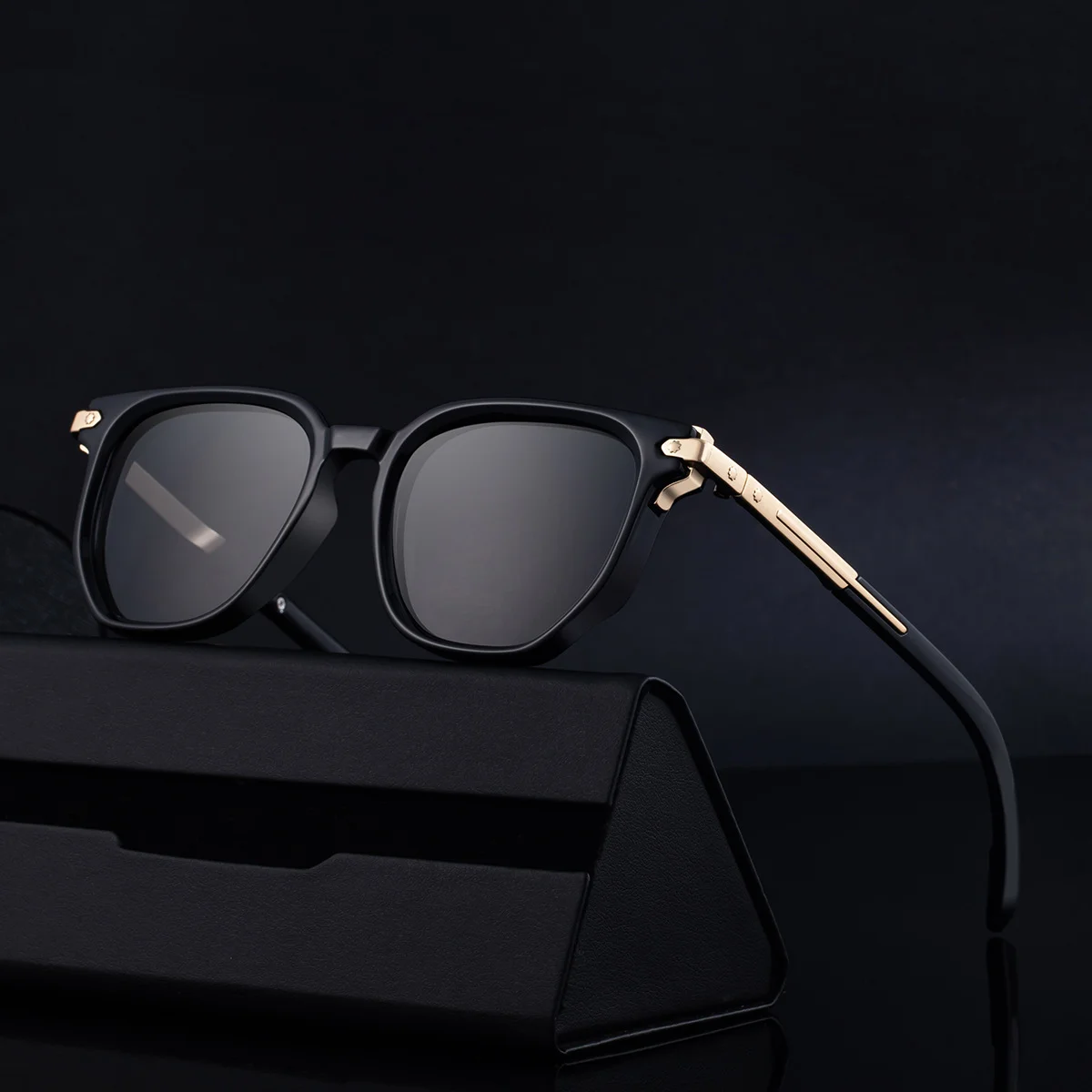 Black Zinc Alloy Men's Trendy Polygon Sunglasses - New Unique Design with Durable Zinc Alloy Temples – High-End Fashion Sun Protection Eyewear - View 3