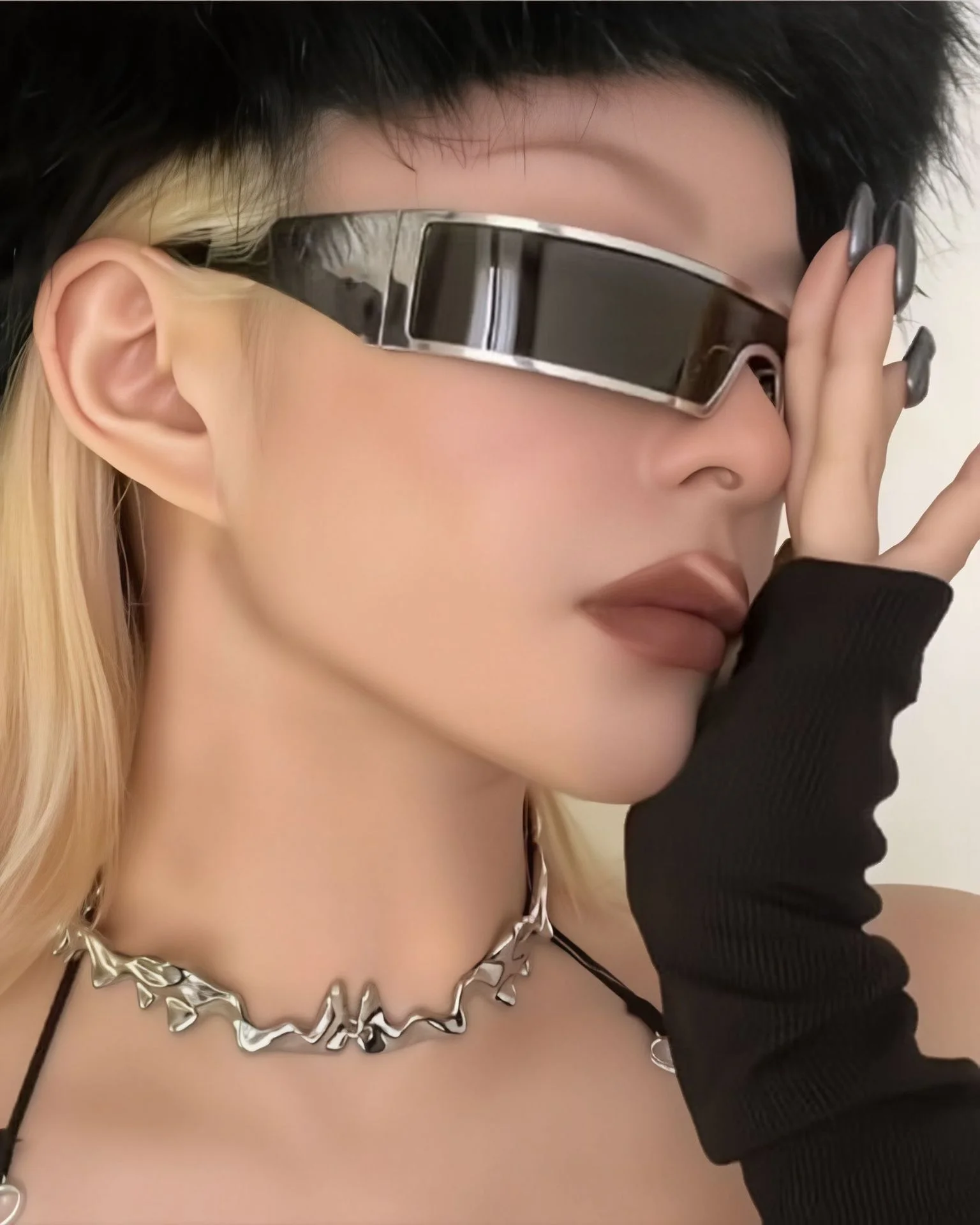 C1 Black Gray, C2 Gold Gray, C3 Silver Gray, C4 Gold Brown Copper alloy New Fashion Small Square Rimless Integrated Sunglasses - Personalized Metal UV Protection Shades - Details 1