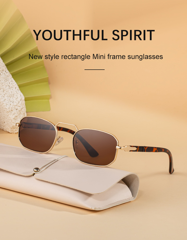 Black Metal New Unisex Retro Square Sunglasses with Metal Frame – Trendy Fashion UV400 Sun Glasses for Men & Women - Details 2
