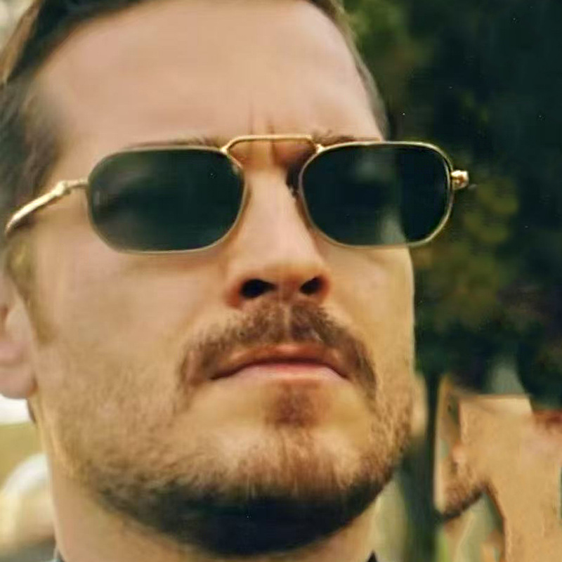 New Unisex Retro Square Sunglasses with Metal Frame – Trendy Fashion UV400 Sun Glasses for Men & Women Custom Eyewear