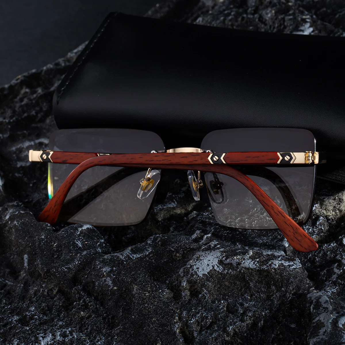 Black PC New Fashion Square Photochromic Sunglasses – Unique Trendy UV400 Outdoor Sun Glasses with Variable Tint - Details 7