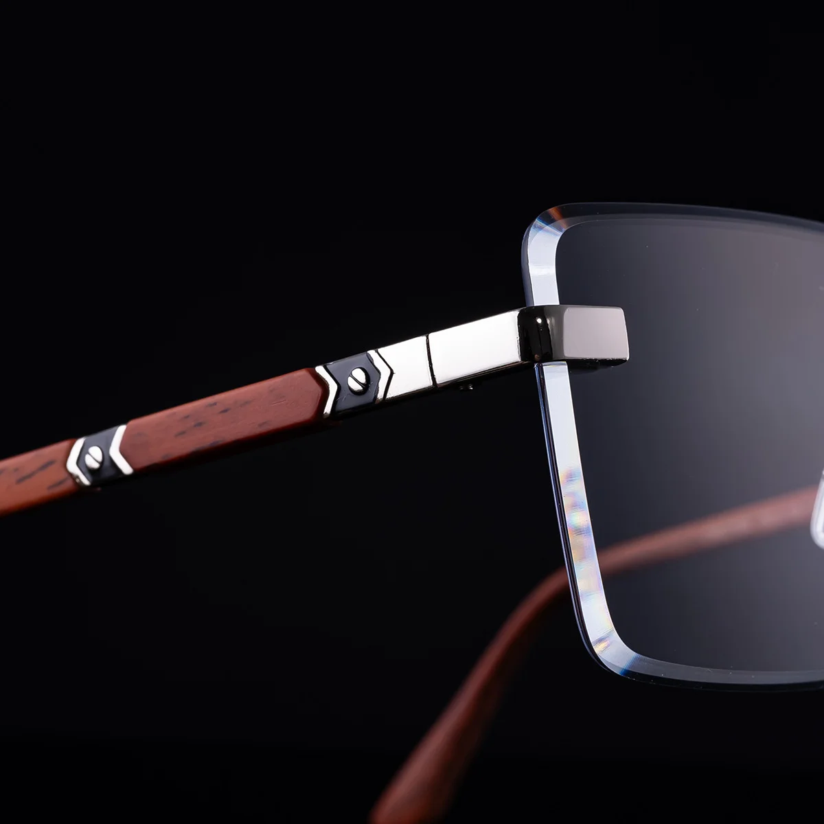 Black PC New Fashion Square Photochromic Sunglasses – Unique Trendy UV400 Outdoor Sun Glasses with Variable Tint - Details 8