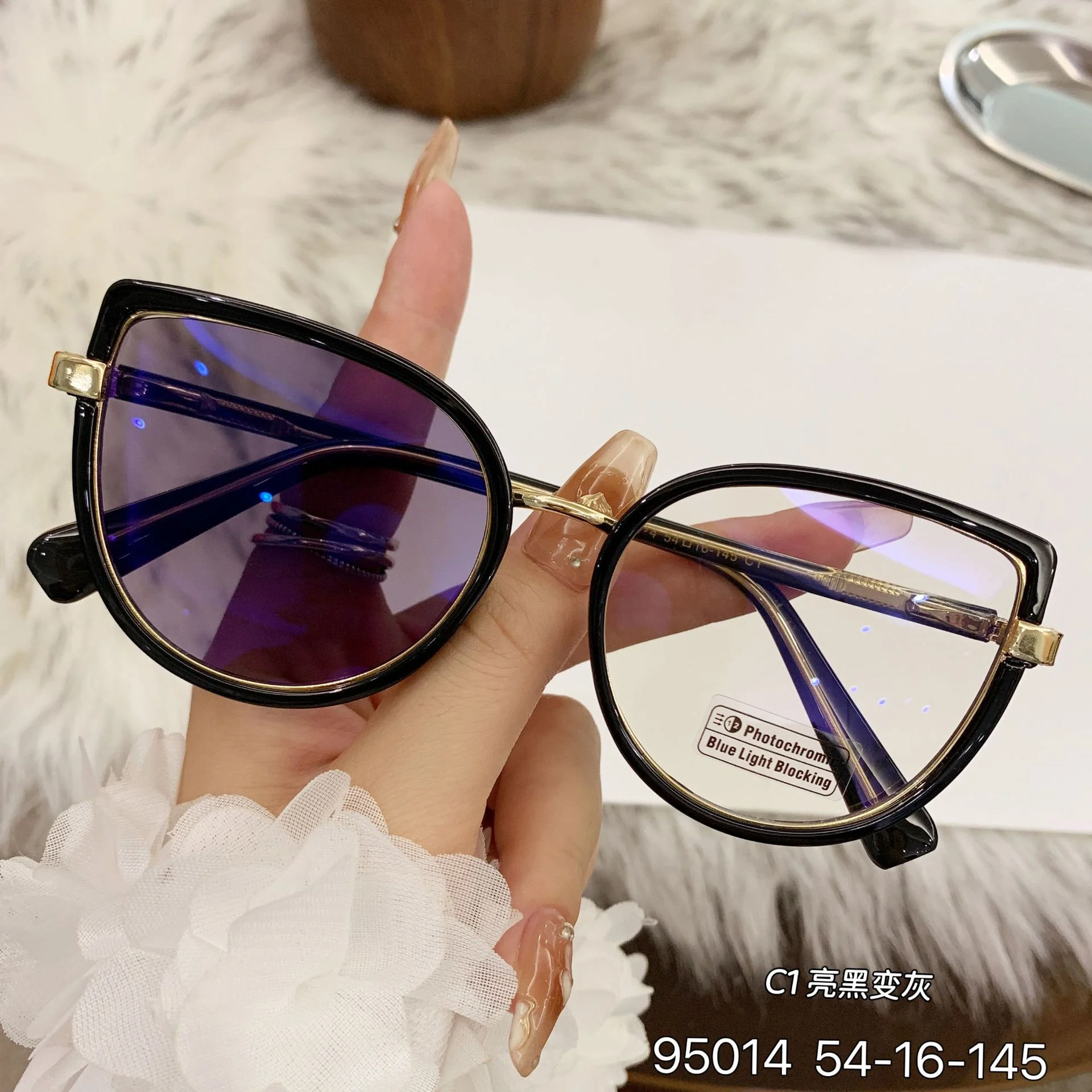 Black TR90 2026 New Cat-Eye Photochromic Optical Frames for Women – Personalized Versatile High-End Fashion Sun Glasses with UV Protection - Details 25