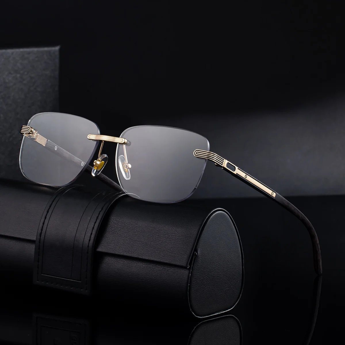 Black PC Men's Premium Photochromic Rimless Sunglasses - Luxury Driving UV400 Eyewear - View 3