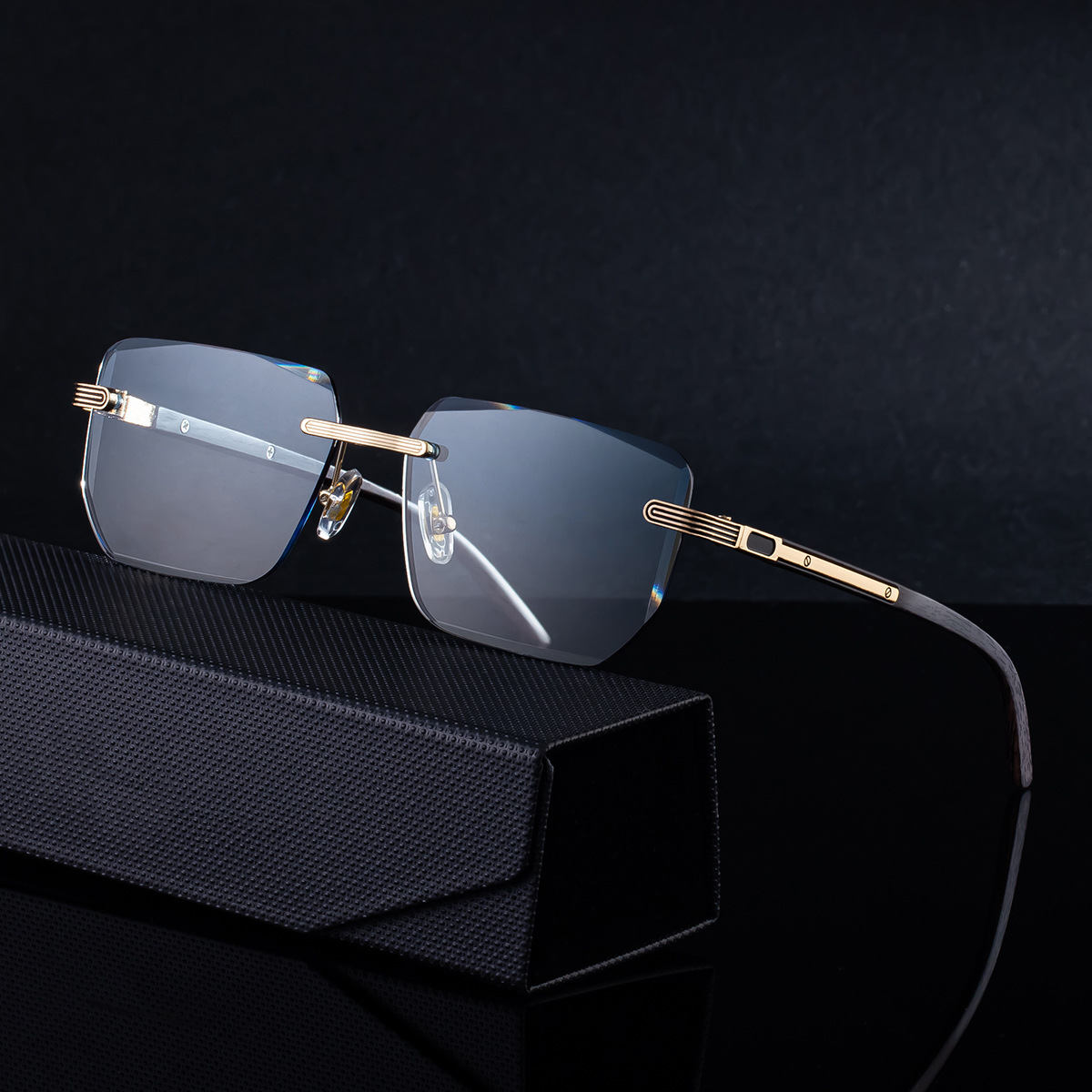 Unisex Diamond Cut Rimless Sunglasses - Premium Photochromic Vintage Eyewear Custom Eyewear