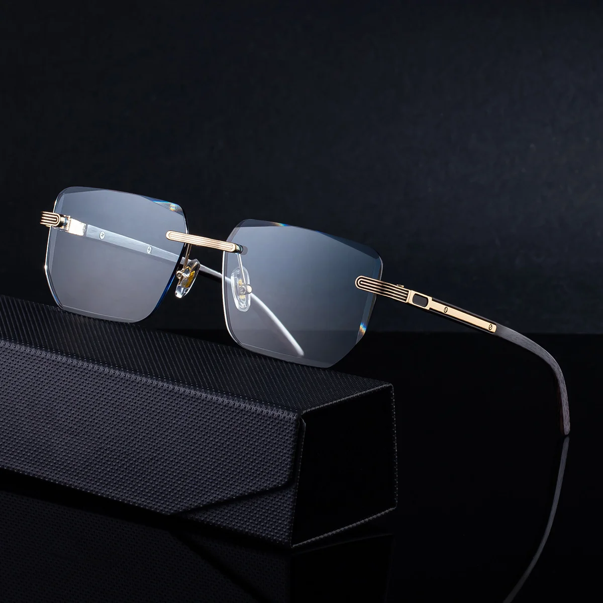 Black PC Unisex Diamond Cut Rimless Sunglasses - Premium Photochromic Vintage Eyewear - View 2