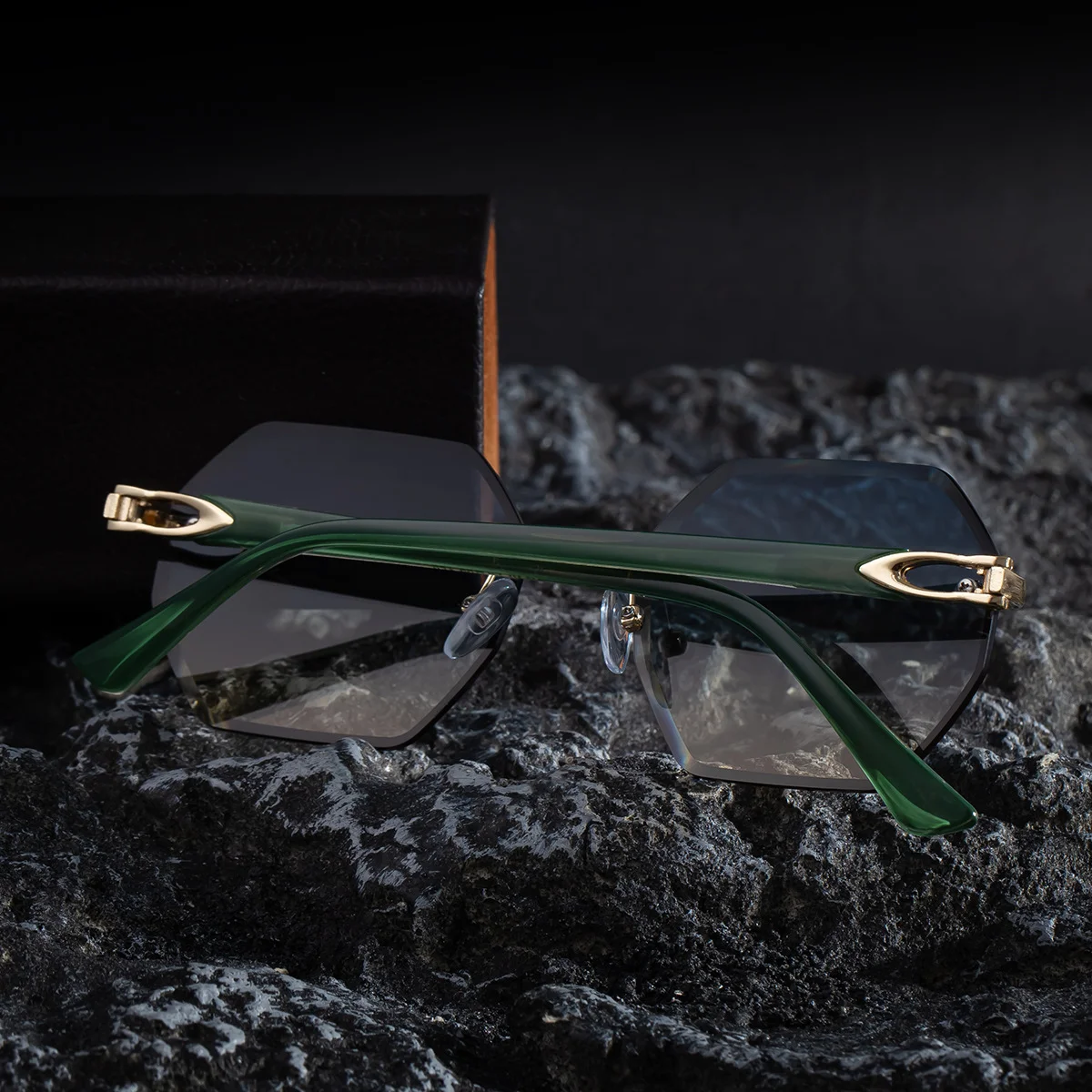 Black metal Men's Diamond Cut Polygon Rimless Sunglasses - Premium Driving Eyewear - Details 7