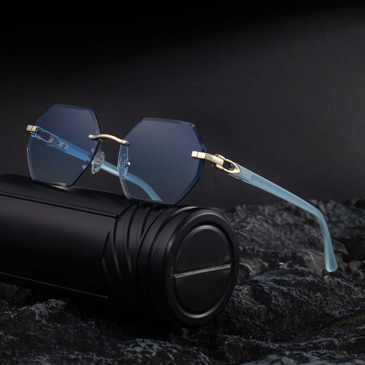 Black metal Men's Diamond Cut Polygon Rimless Sunglasses - Premium Driving Eyewear - View 2