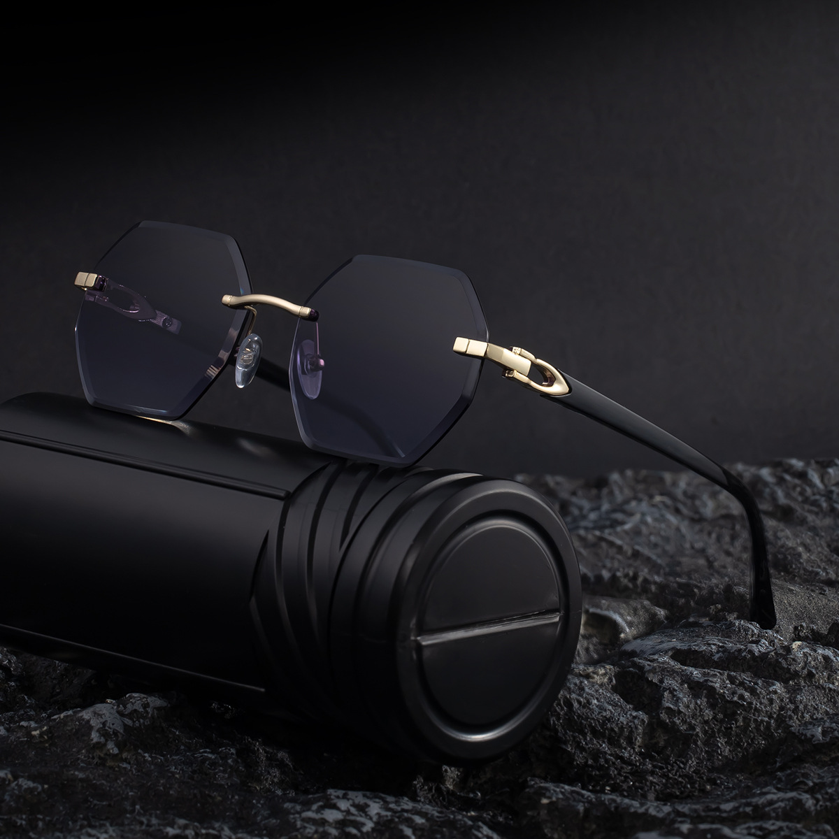 Men's Diamond Cut Polygon Rimless Sunglasses - Premium Driving Eyewear Custom Eyewear