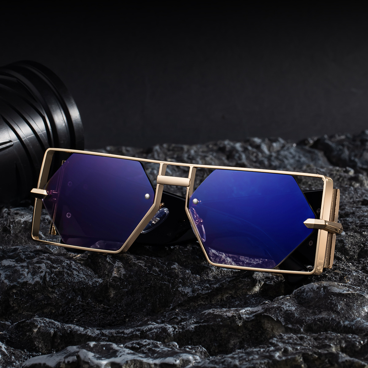Men's Fashion Square Hollow Sunglasses - Trendy Metal Frame UV400 Protection Custom Eyewear