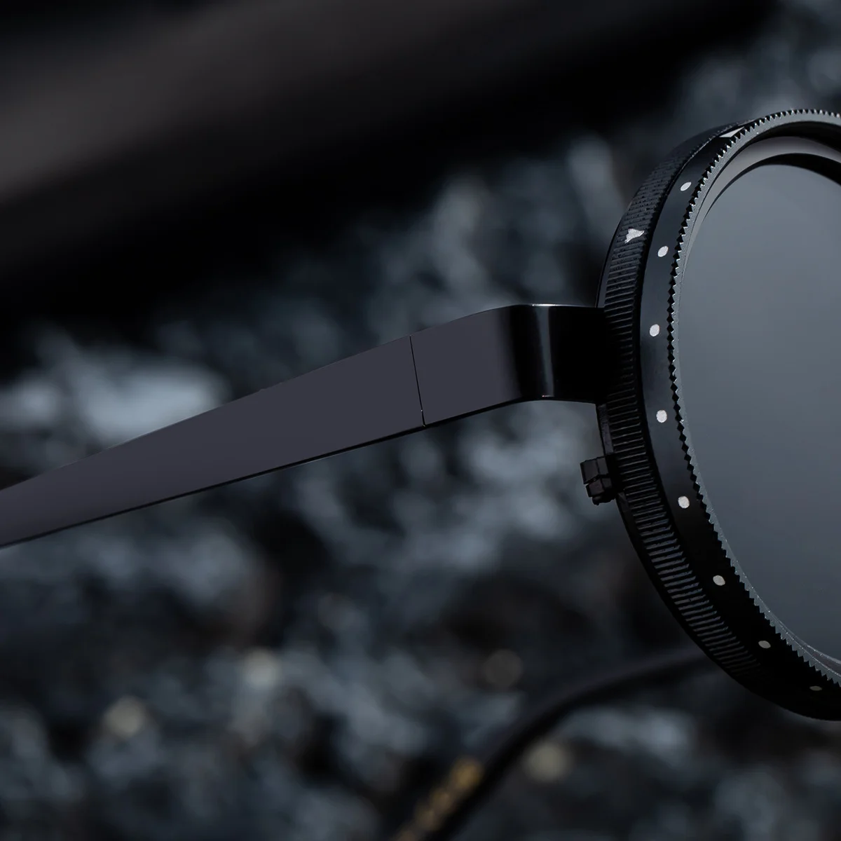 Black metal Men's ND9 Adjustable Zoom Sunglasses - Premium Round Polarized UV400 Eyewear - Details 6