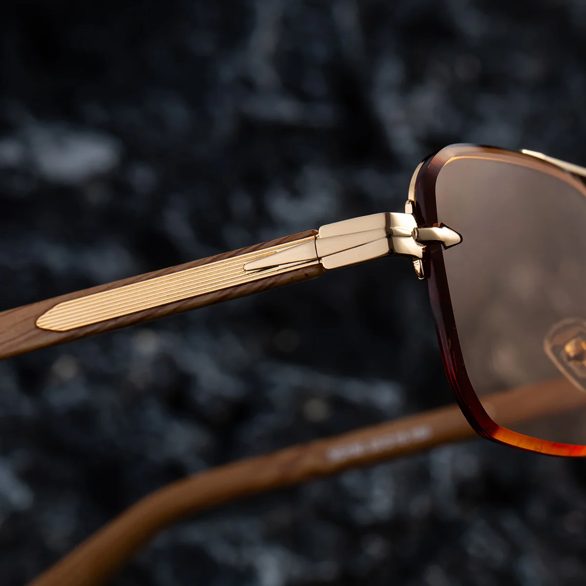 Black metal Men's Fashion Rimless Sunglasses - Retro Double Bridge Wood Grain Temple Eyewear - Details 3