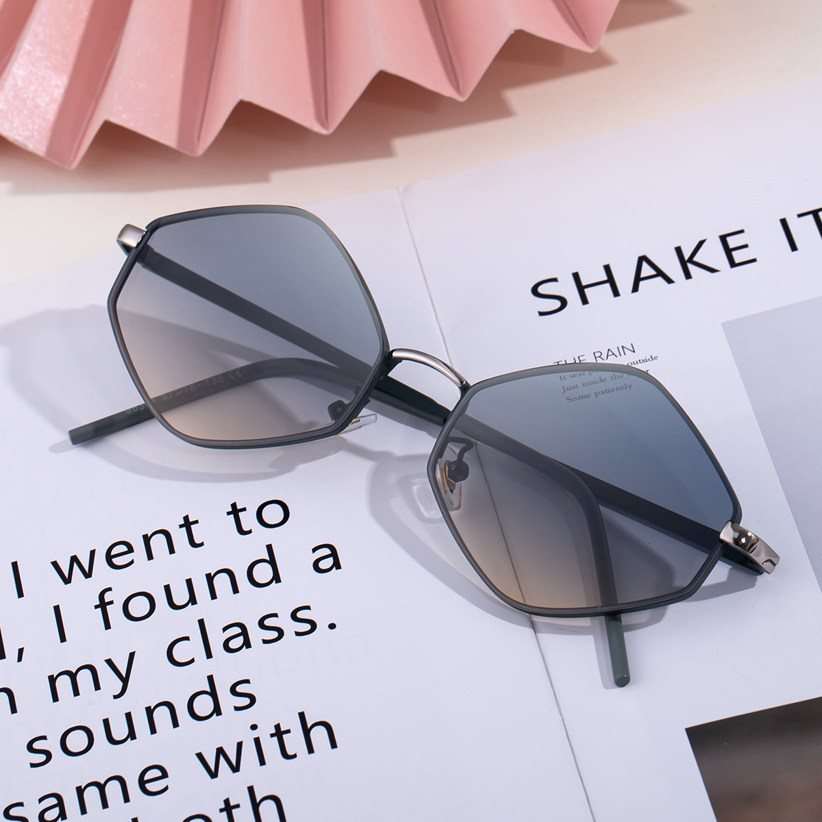 Women's Fashion Polygon Sunglasses - Premium Geometric UV400 Driving Eyewear Custom Eyewear